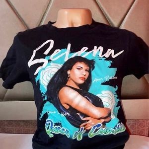 Selena shirt. The brand is rue21 . Size small.
